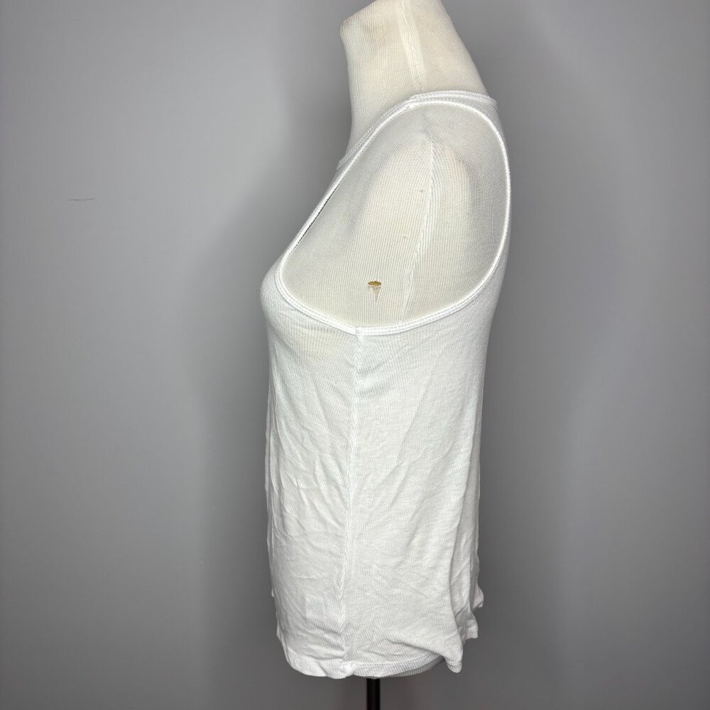 Sun & Shadow - White Ribbed Tank Top - Picture 4 of 4
